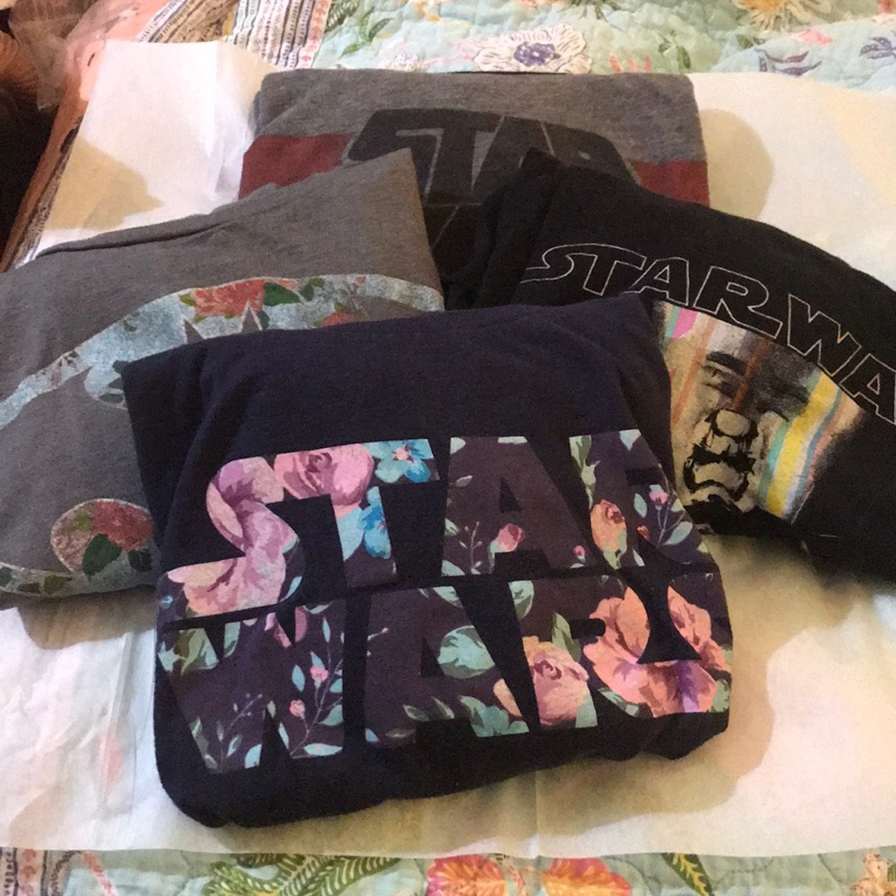 🎉Lot of FOUR(4) Star Wars Batman Torrid T-shirt🎉